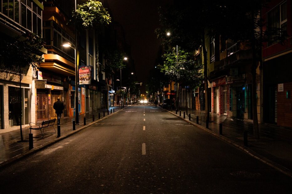 “La fine della notte. Un romanzo sociale di strada” di Antonio Meola